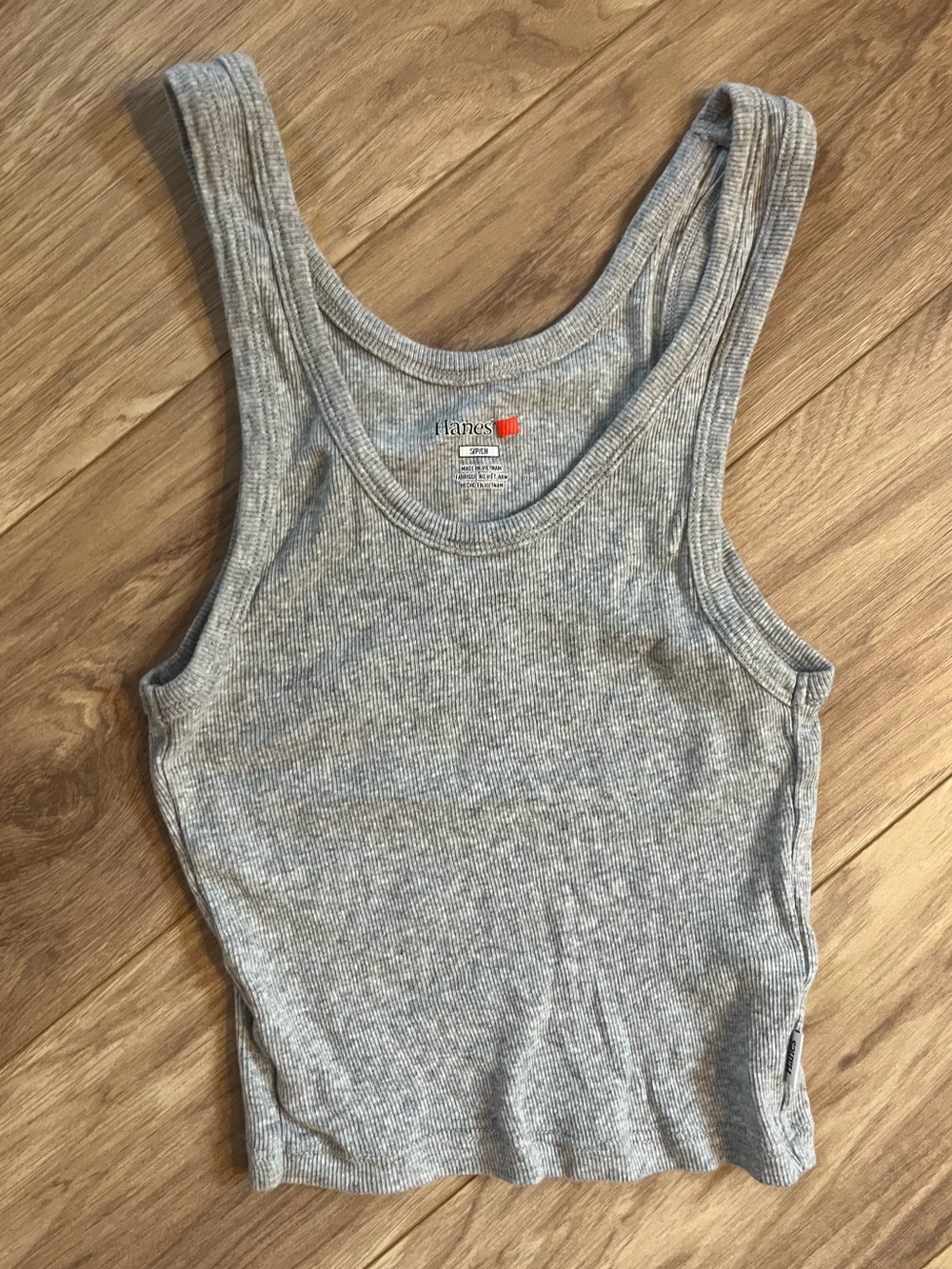 Classic gray cropped Hanes basic tank top